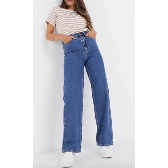 Levi’s Premium HIGH LOOSE JEANS - Picture 3 of 11